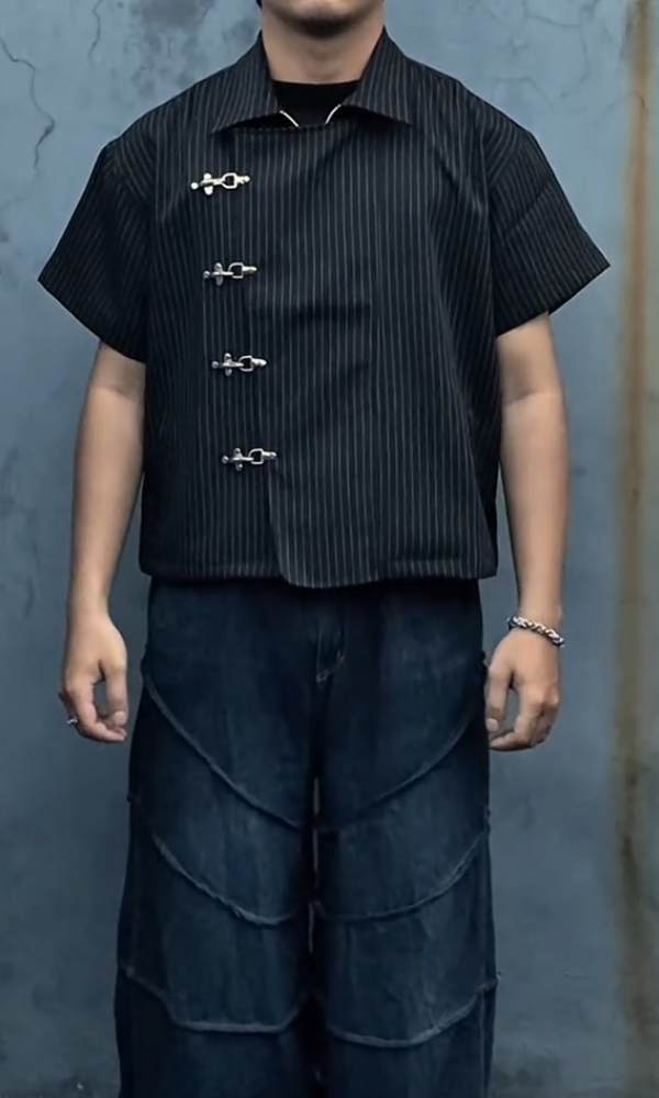 Stylish FlapClasps Shirt
