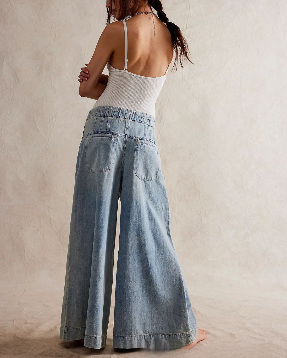Pleated Wide Casual Jeans