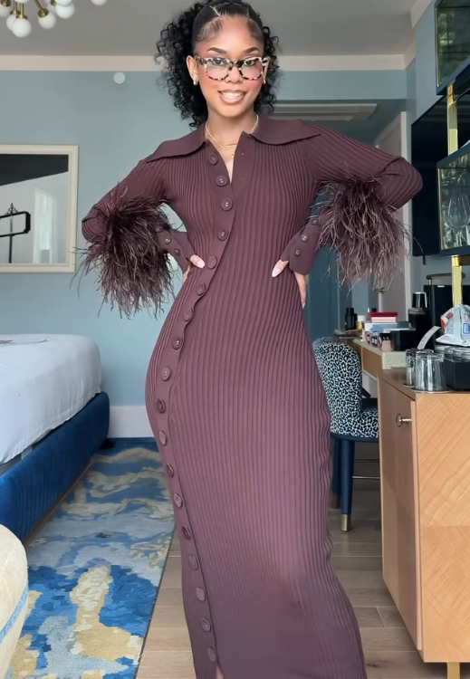 Cotton Knit Fit Button Feather Dress