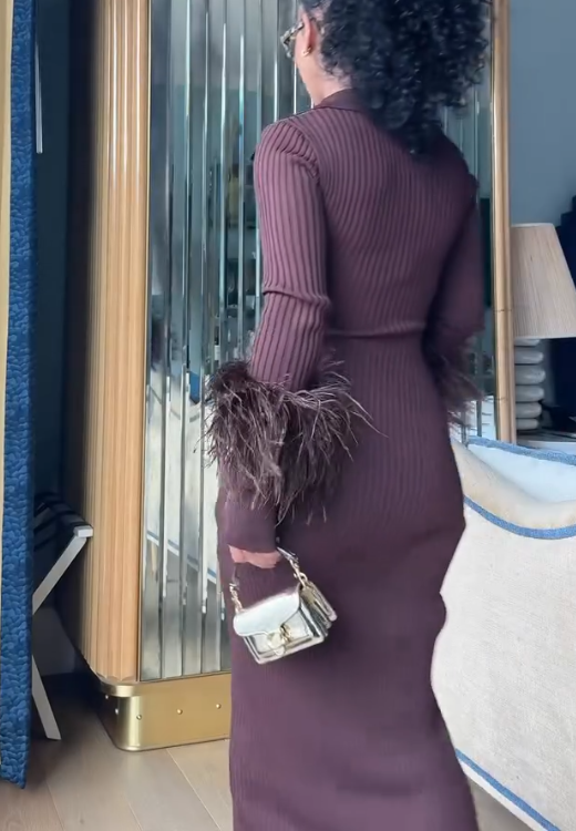 Cotton Knit Fit Button Feather Dress